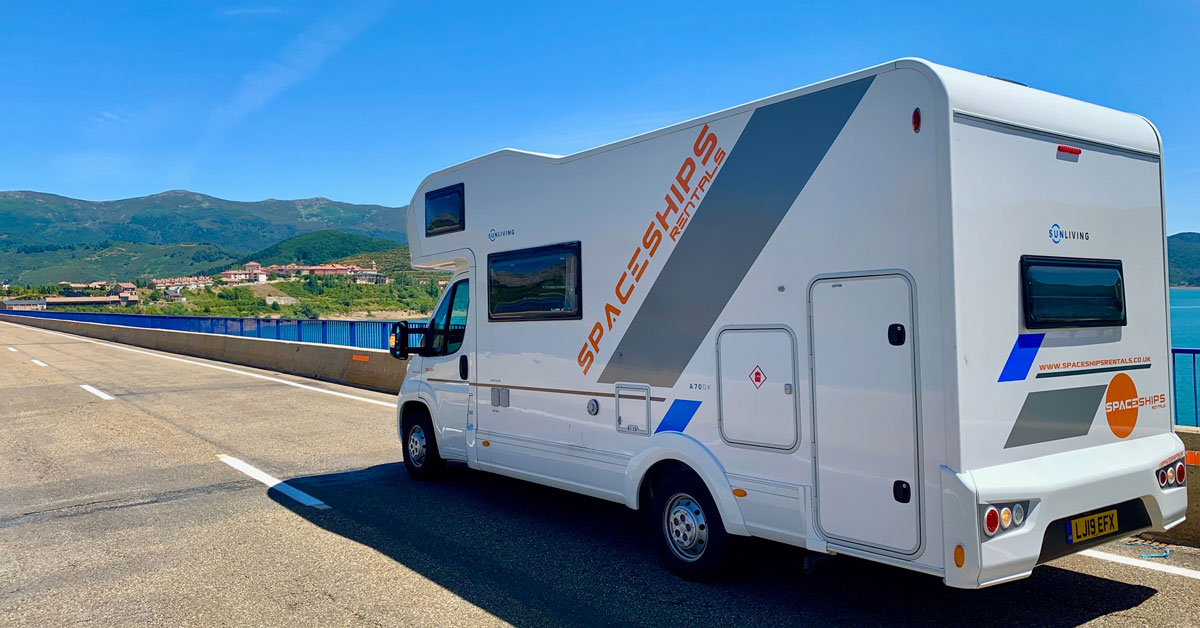 Motorhome Hire
