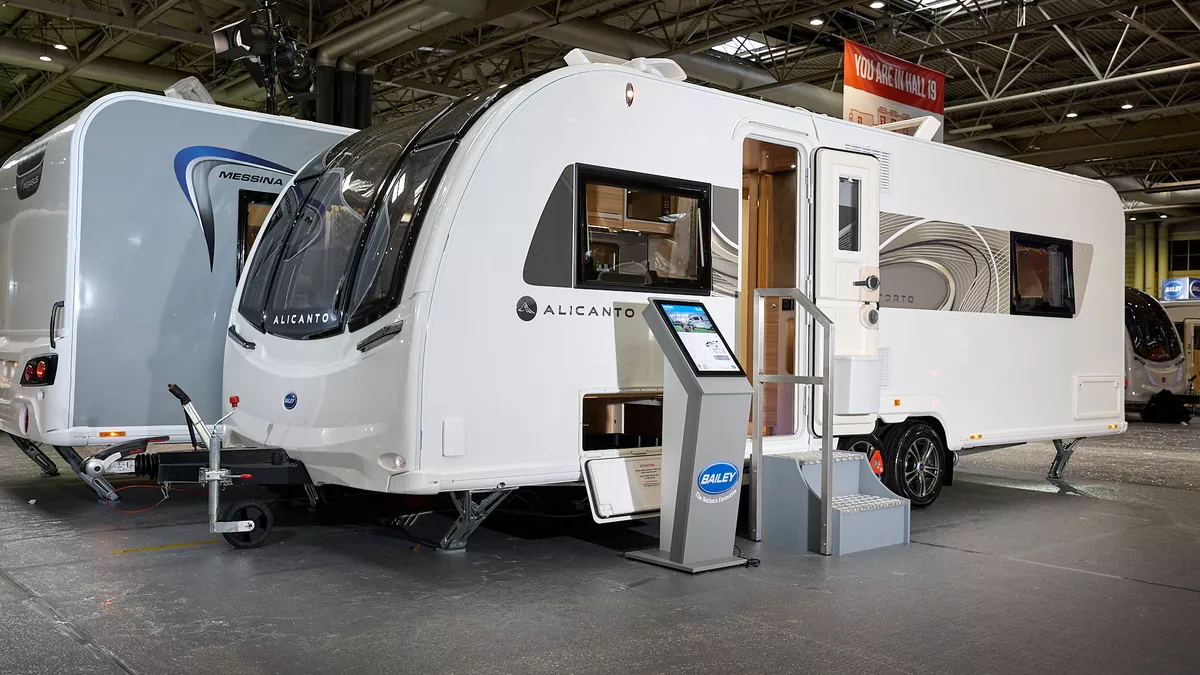 Bailey Alicanto Grande Porto exterior, white, grey patterned horizontal stripe, twin axle, open rooflights