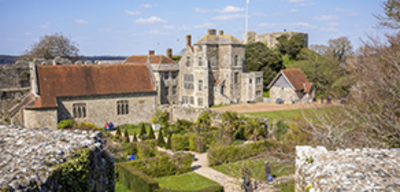 Offer image for: Carisbrooke Castle (English Heritage) - 25% discount