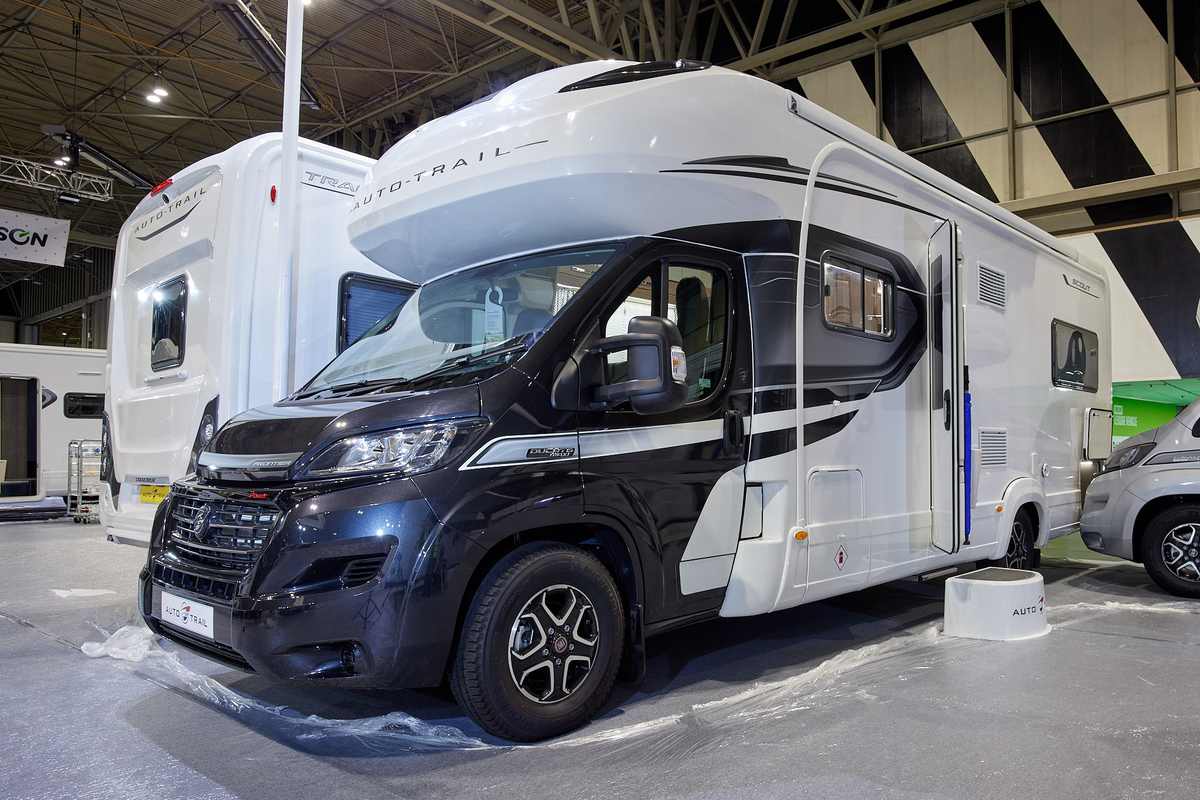 Coachbuilt exterior, blue cab