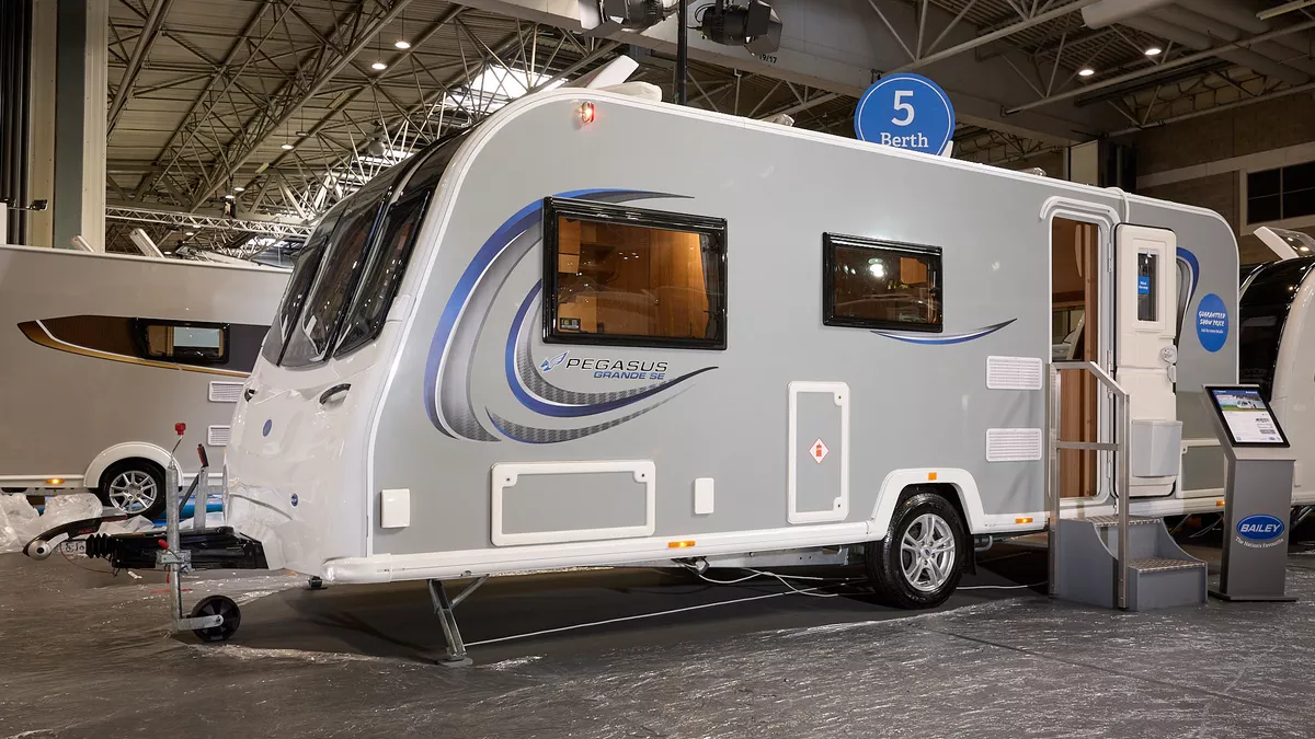 Bailey Pegasus Grande SE Ancona exterior, grey, blue decals, single axle