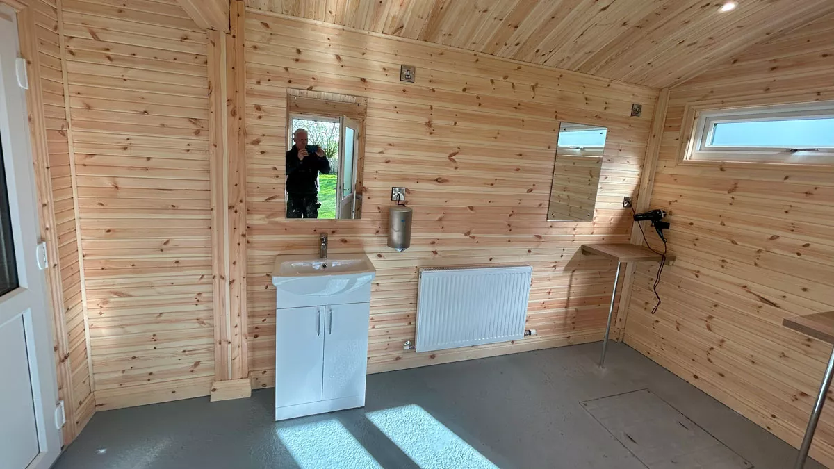 Shamrock, YO17 6UU, Malton, North Yorkshire, CL owner, 2026, sink, hairdryer