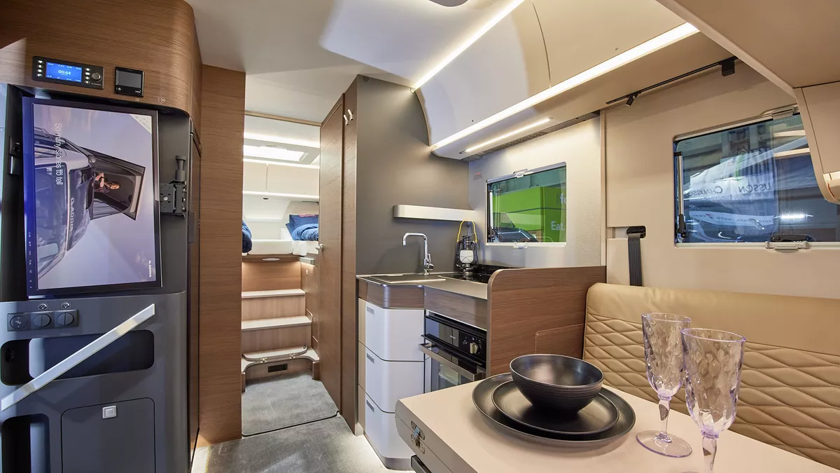 A Class interior, wood, beige furnishings