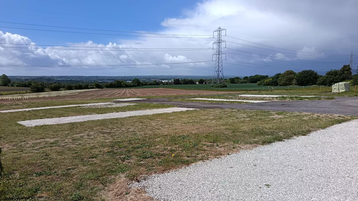 Finch Manor Farm, ME20 7DD, Maidstone, Kent, CL owner, 2026, pitch, field, grass, hardstanding