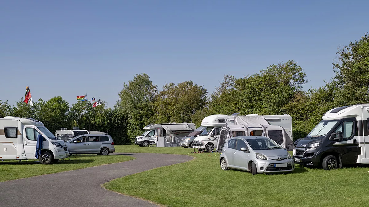 Overview of electric grass touring pitches