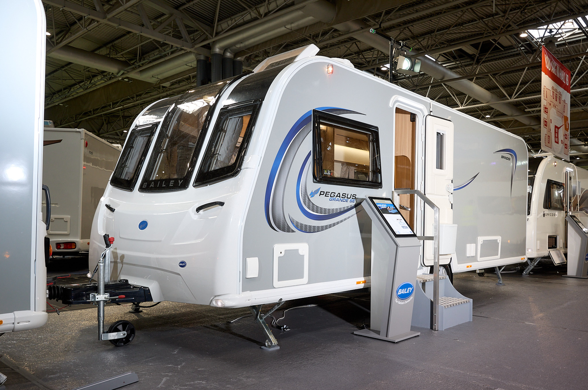Bailey Pegasus Grande SE Brindisi exterior, grey, blue decals, open skylights