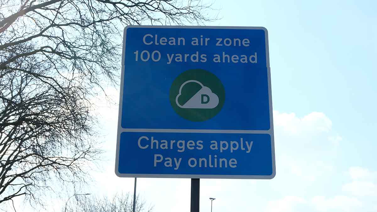 clean air zones signpost
