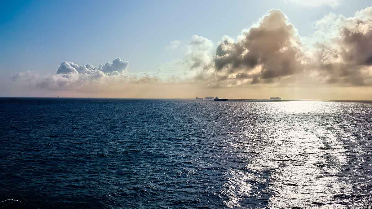 Image of the sea from a ferry, looking towards France