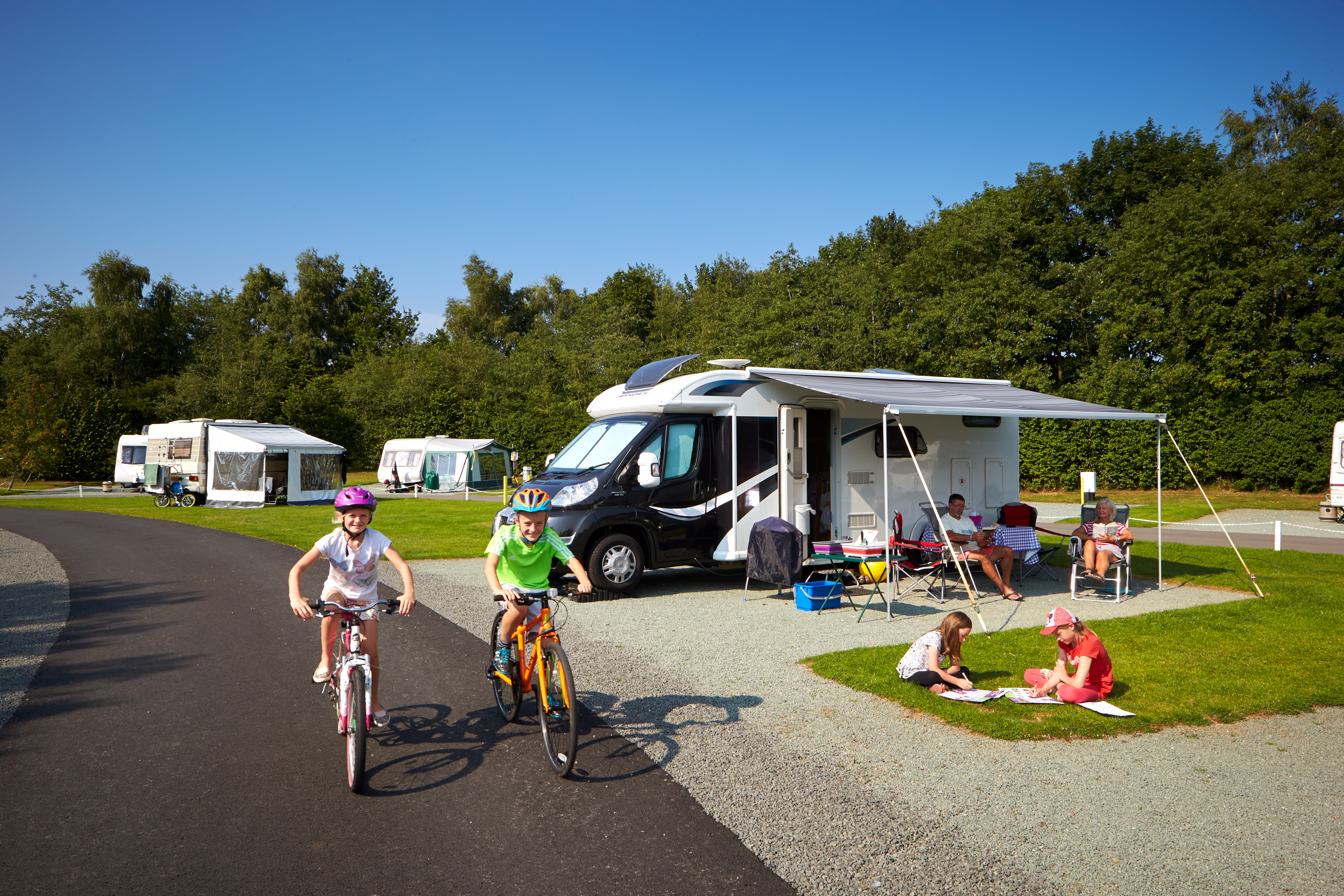 Kids riding bikes at Scarborough West Ayton Club campsite
