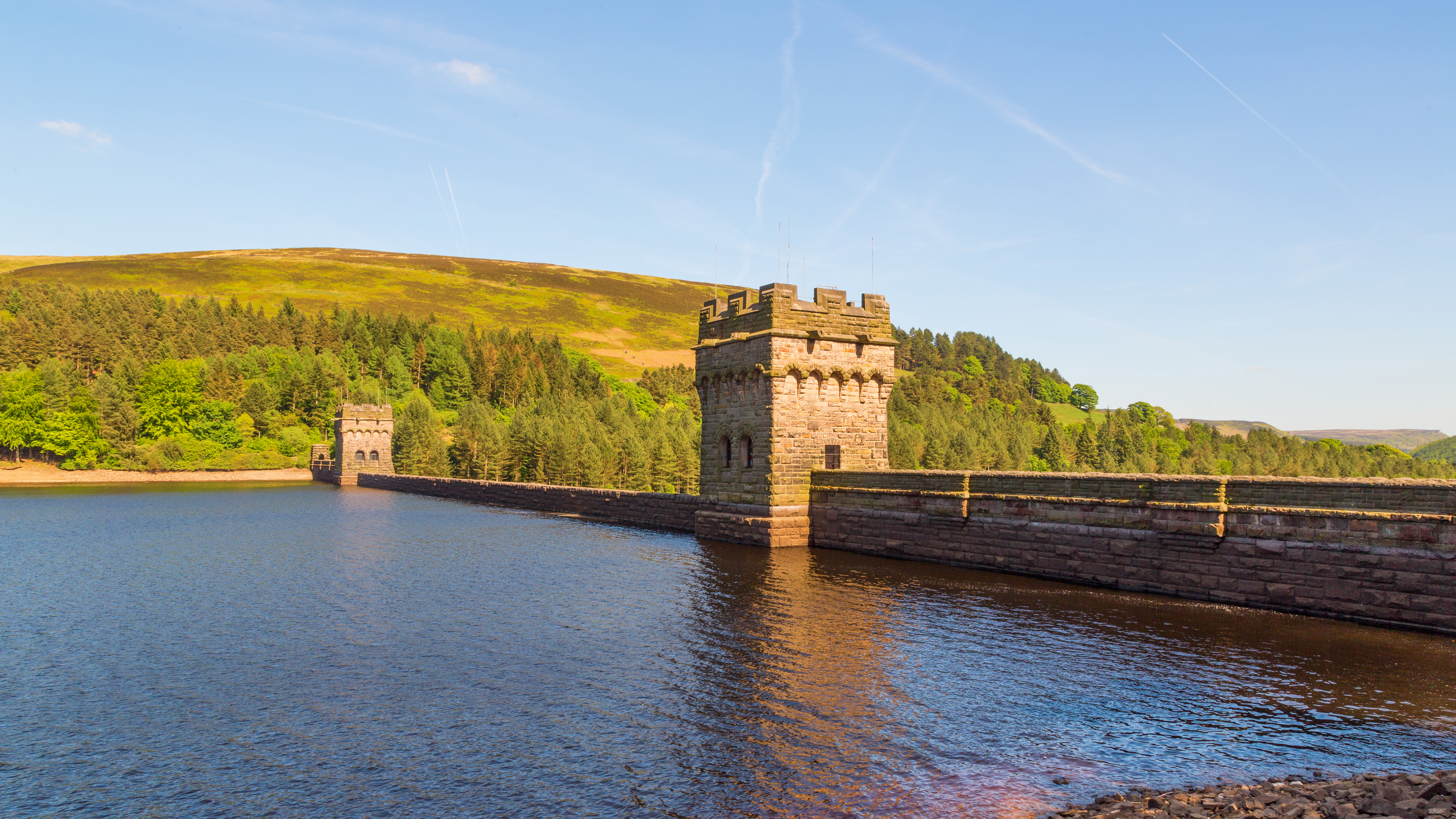 towers over the water at Derwent Dam in the Peak District, Derbyshire