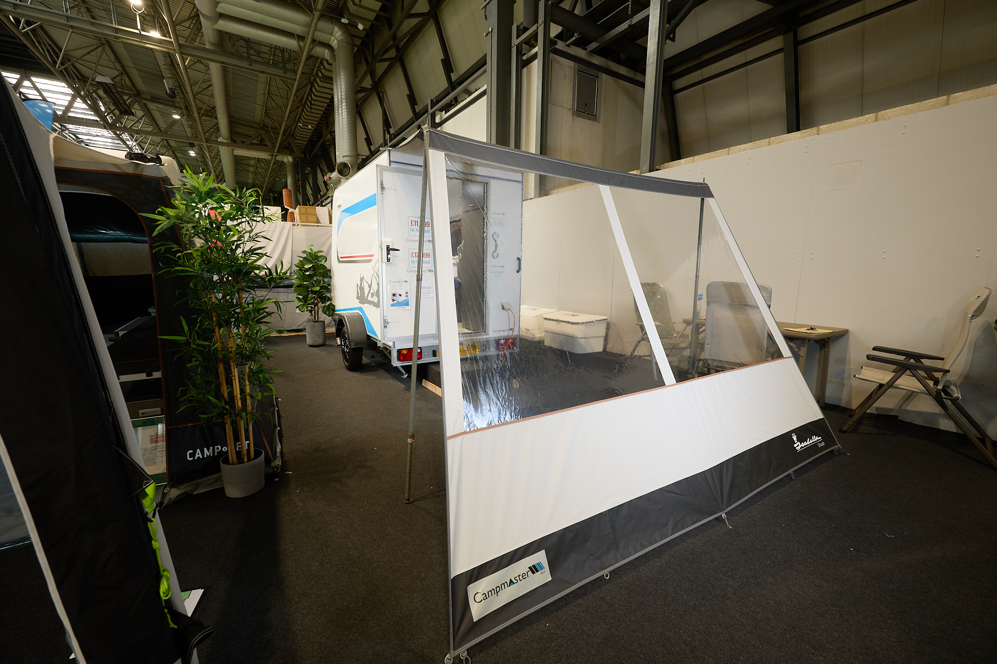 Campmaster Duo GLX exterior with awning