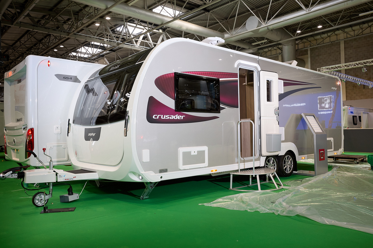 Elddis Crusader Zephyr exterior, plum decals, twin axle