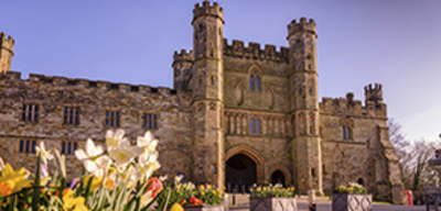 Offer image for: Battle Abbey (English Heritage) - 25% discount