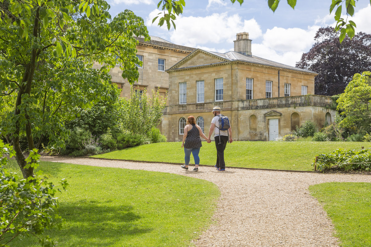 basildon park